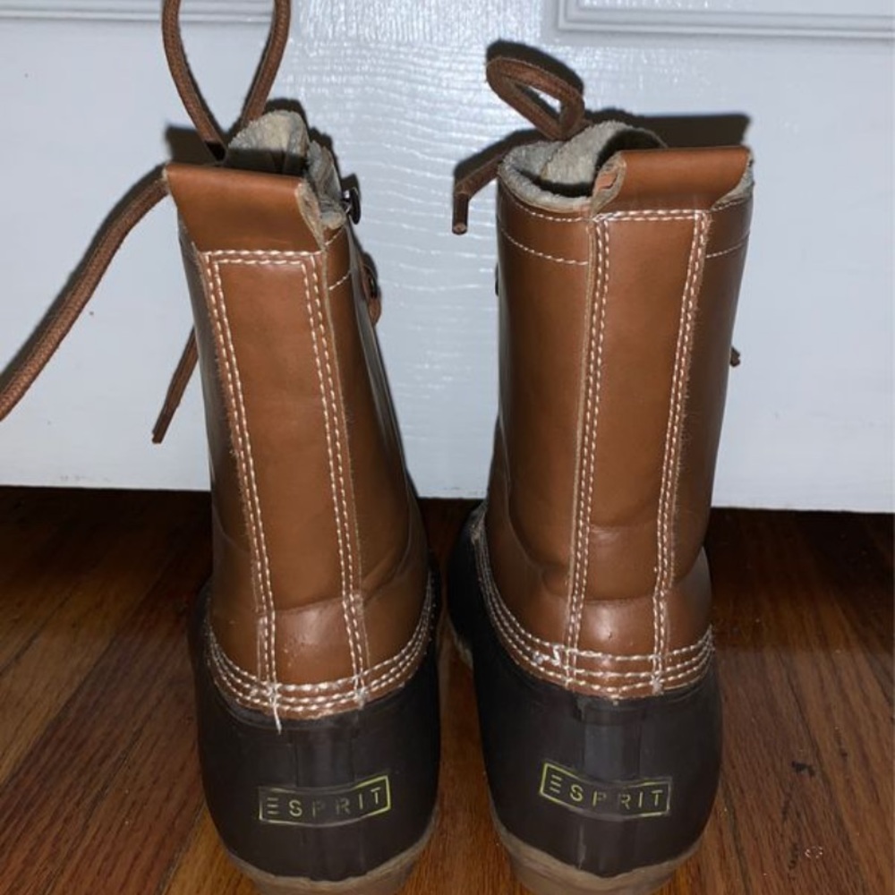 Boots - Picture 3 of 3